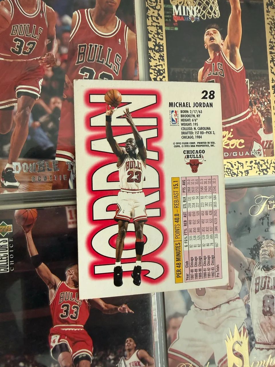 Michael Jordan 1993-94 Fleer #28 - Foto 2