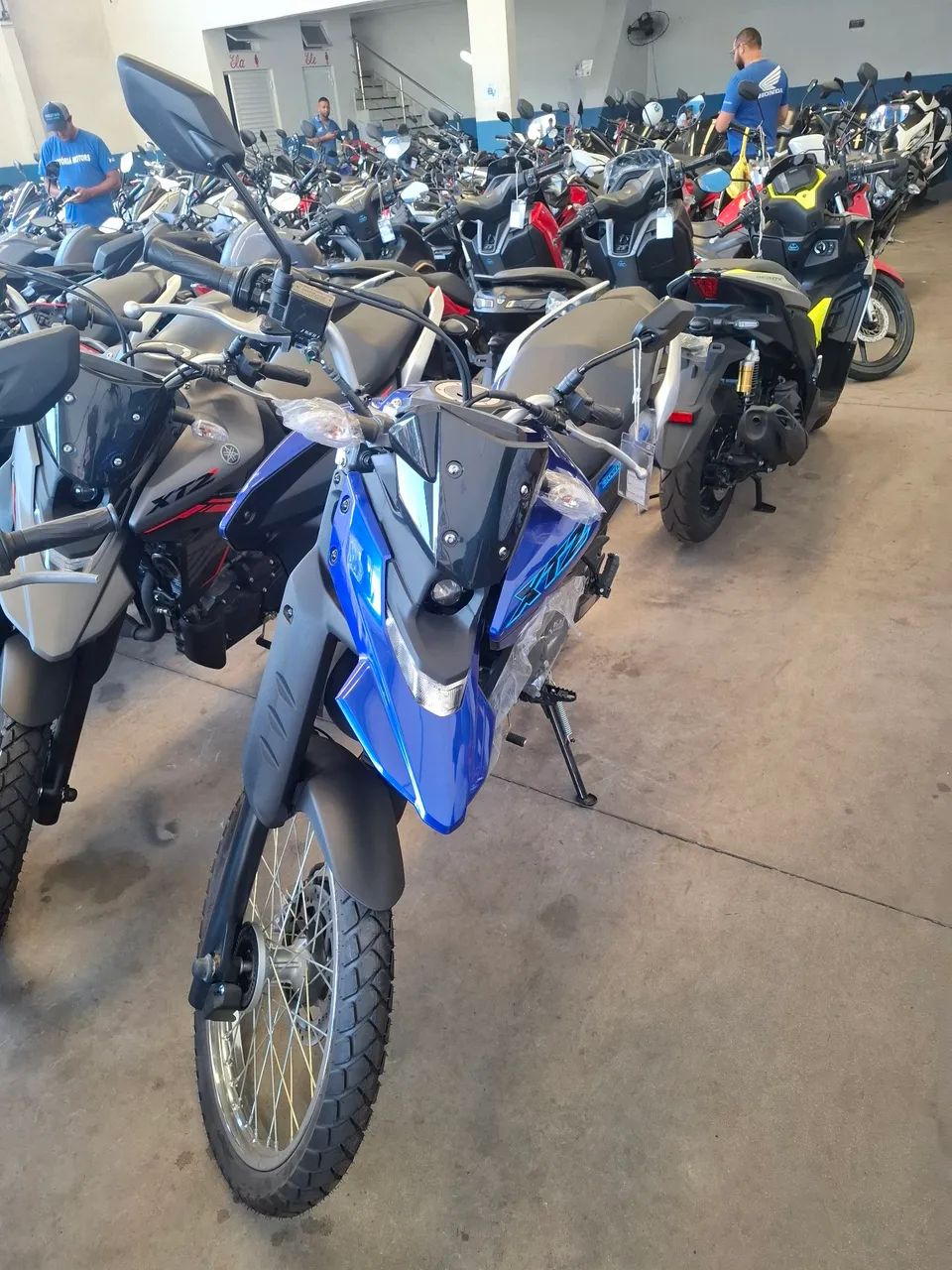 Yamaha XTZ Lander 2025 0km - Foto 3