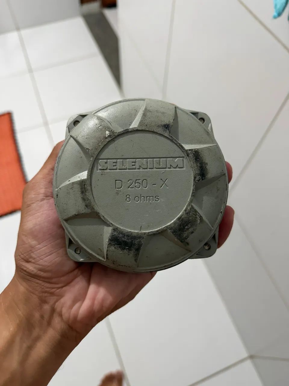 Vendo corneta 250x selenium 