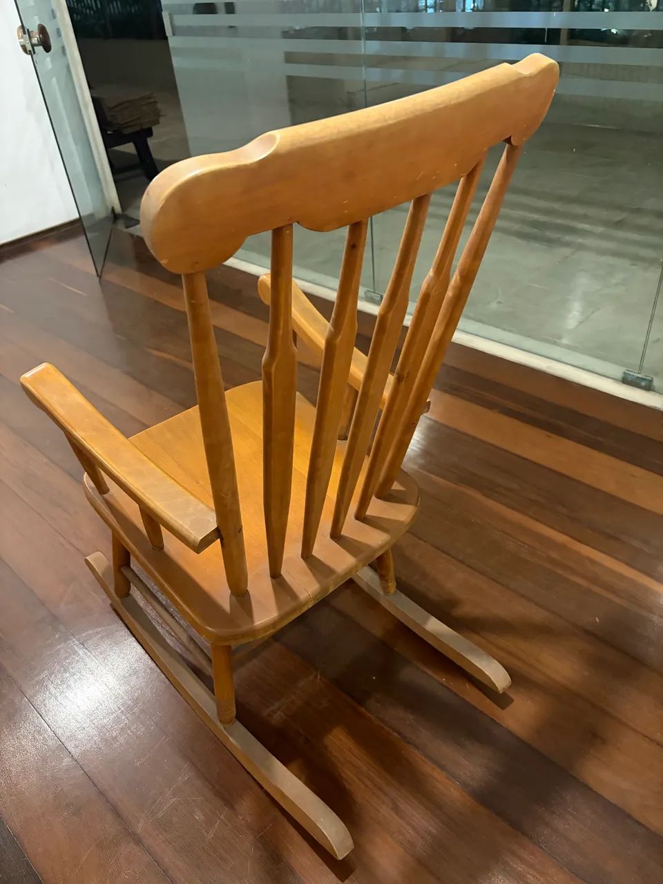 Cadeira de balanço madeira maciça 453011507974000642