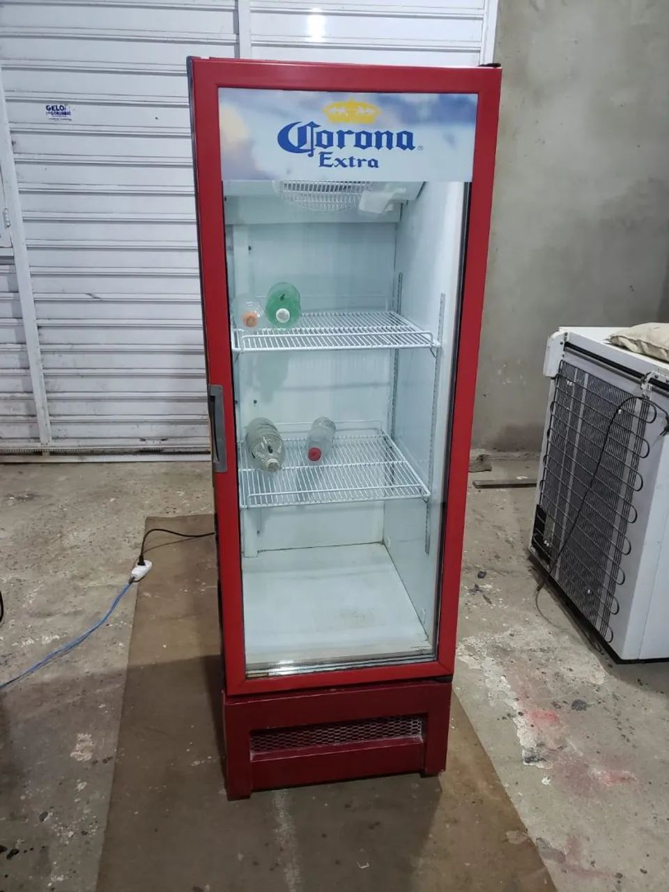 Vende-se expositor vertical slim motor 110vts zap * - Foto 5