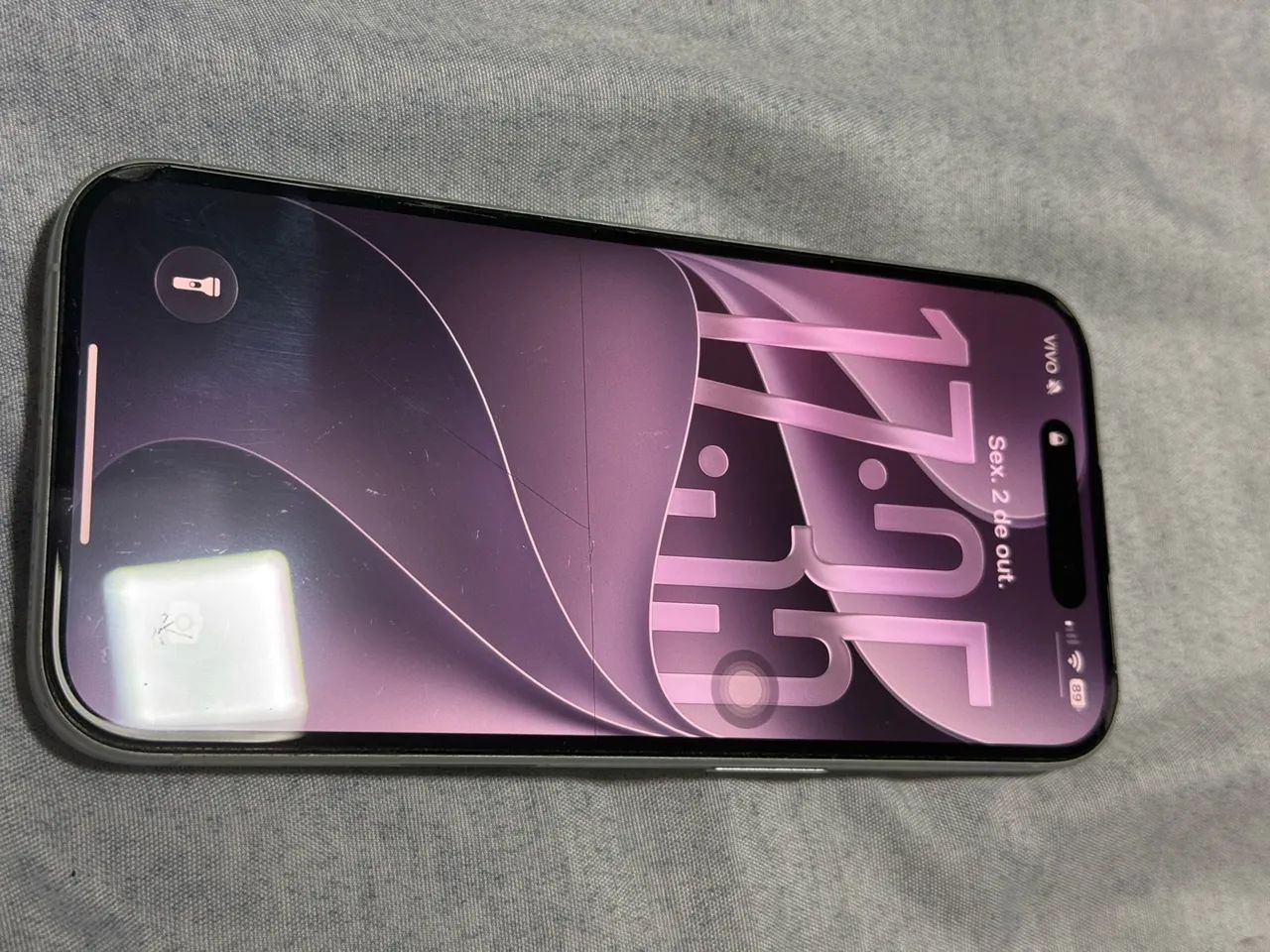 iPhone 16 