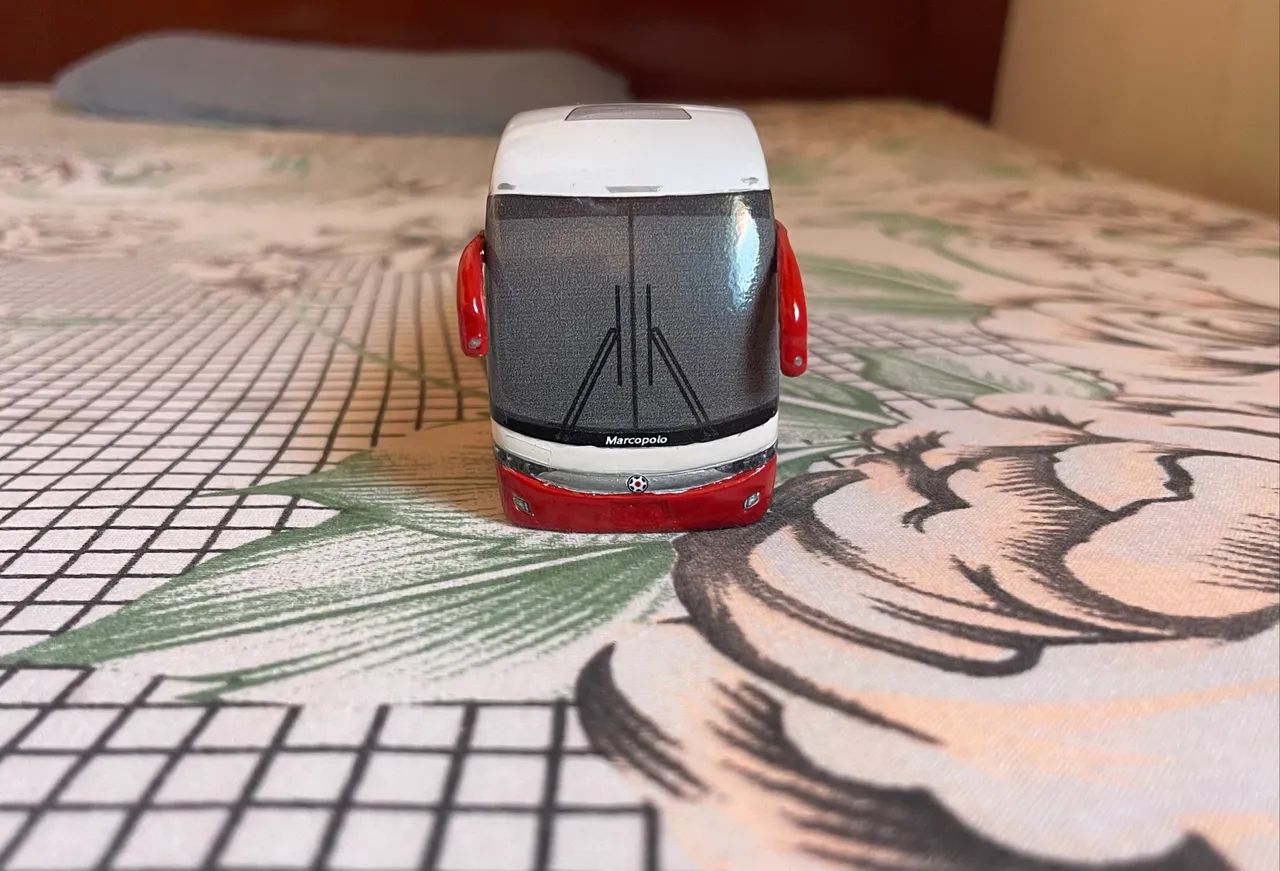 KIT MINIATURAS DE ÔNIBUS  - Foto 4