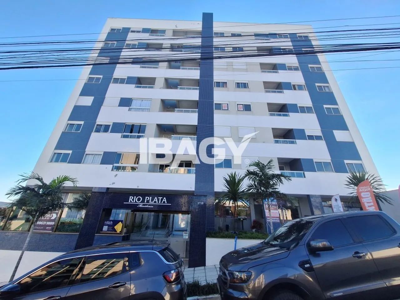 Excelente Apartamento 2 dormitório(s) em Capoeiras - Florianópolis
