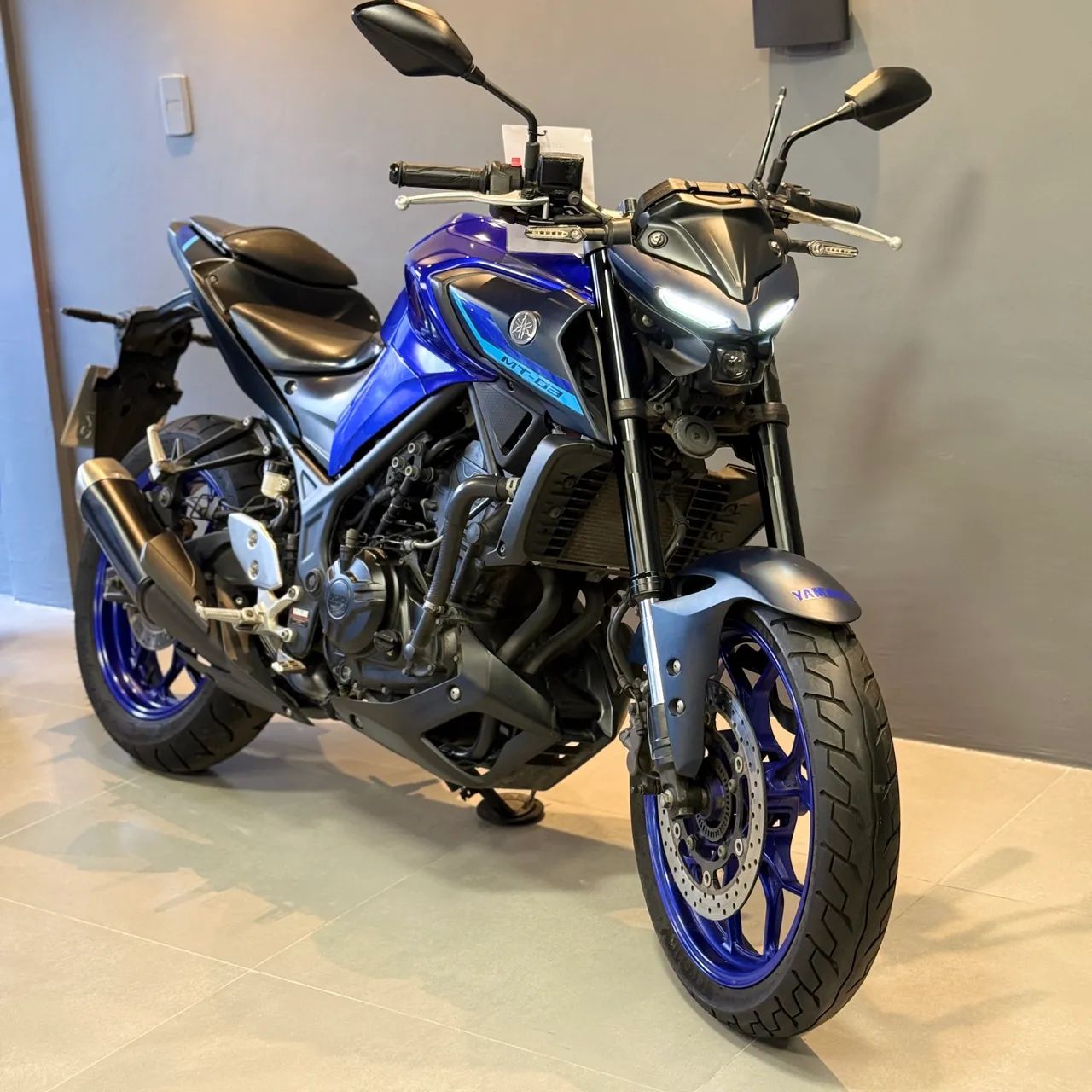 YAMAHA MT03 2023  - Foto 3