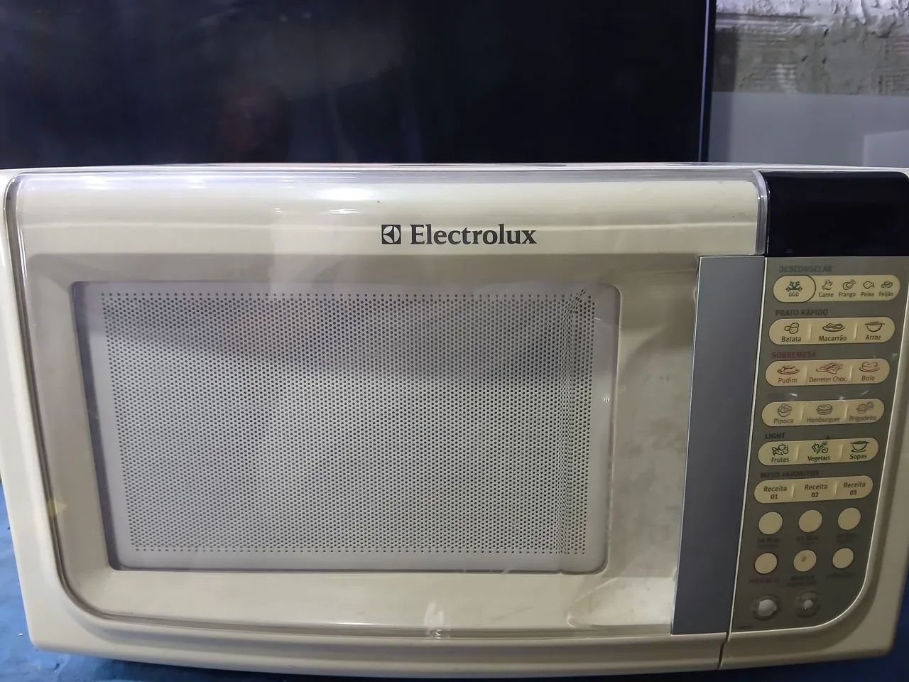 Microondas Electrolux 27 litros 