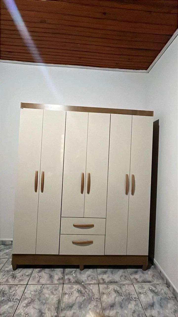 Guarda roupa 6 portas  - Foto 2
