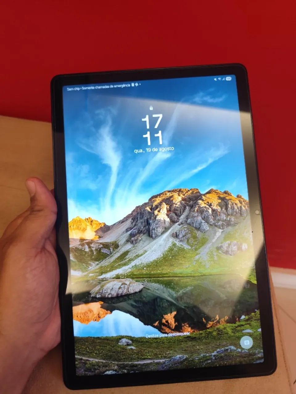 Tablet A9+ perfeito pouco usado
