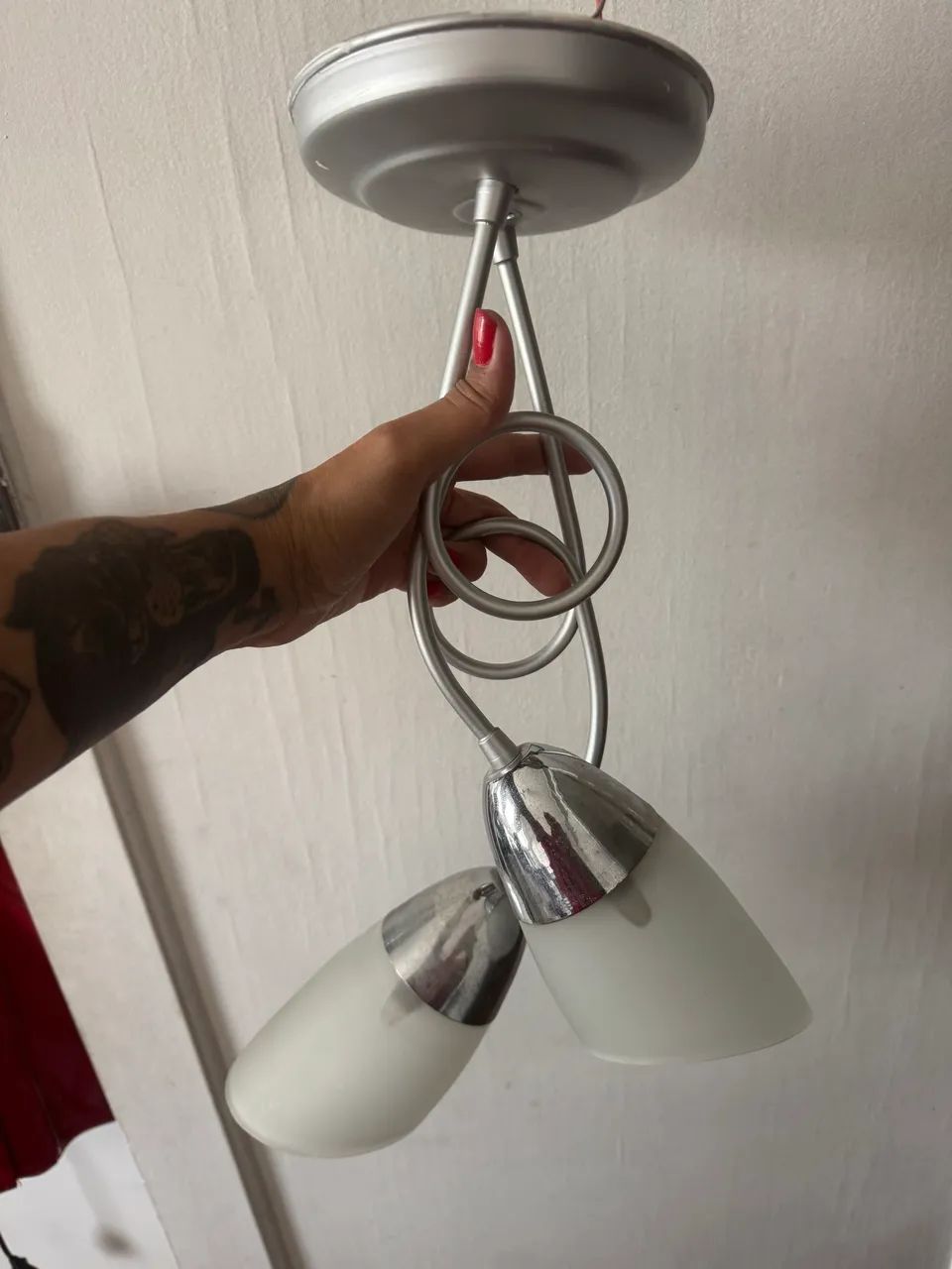 Lustre para duas lâmpadas 
