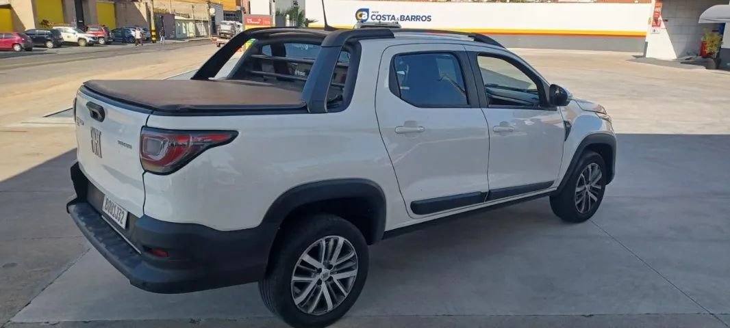 Fiat Strada Volcano 1.3 Flex 8V CD 2022 - Foto 2