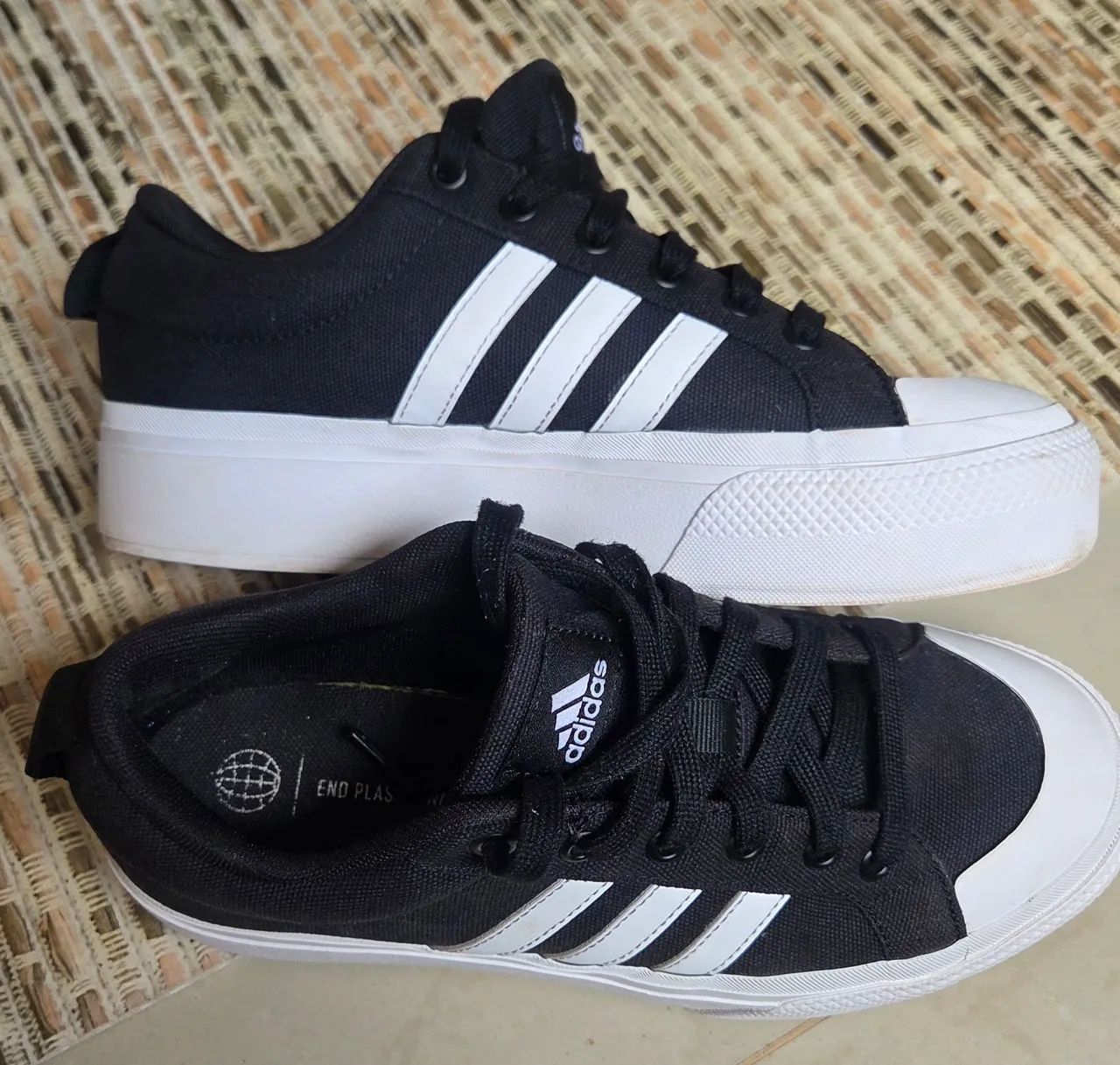 Tênis Adidas - Foto 4