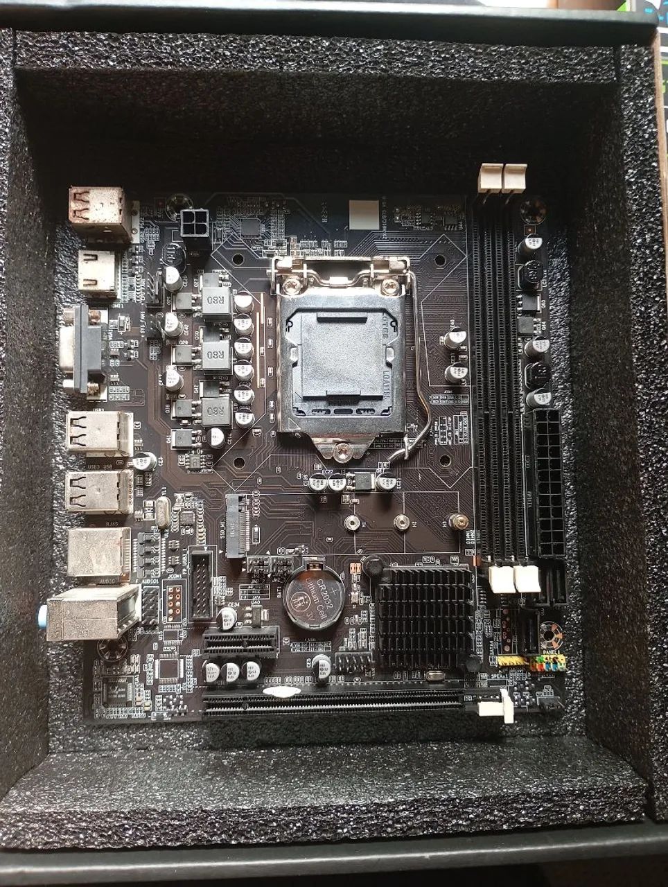 Placa mãe H61