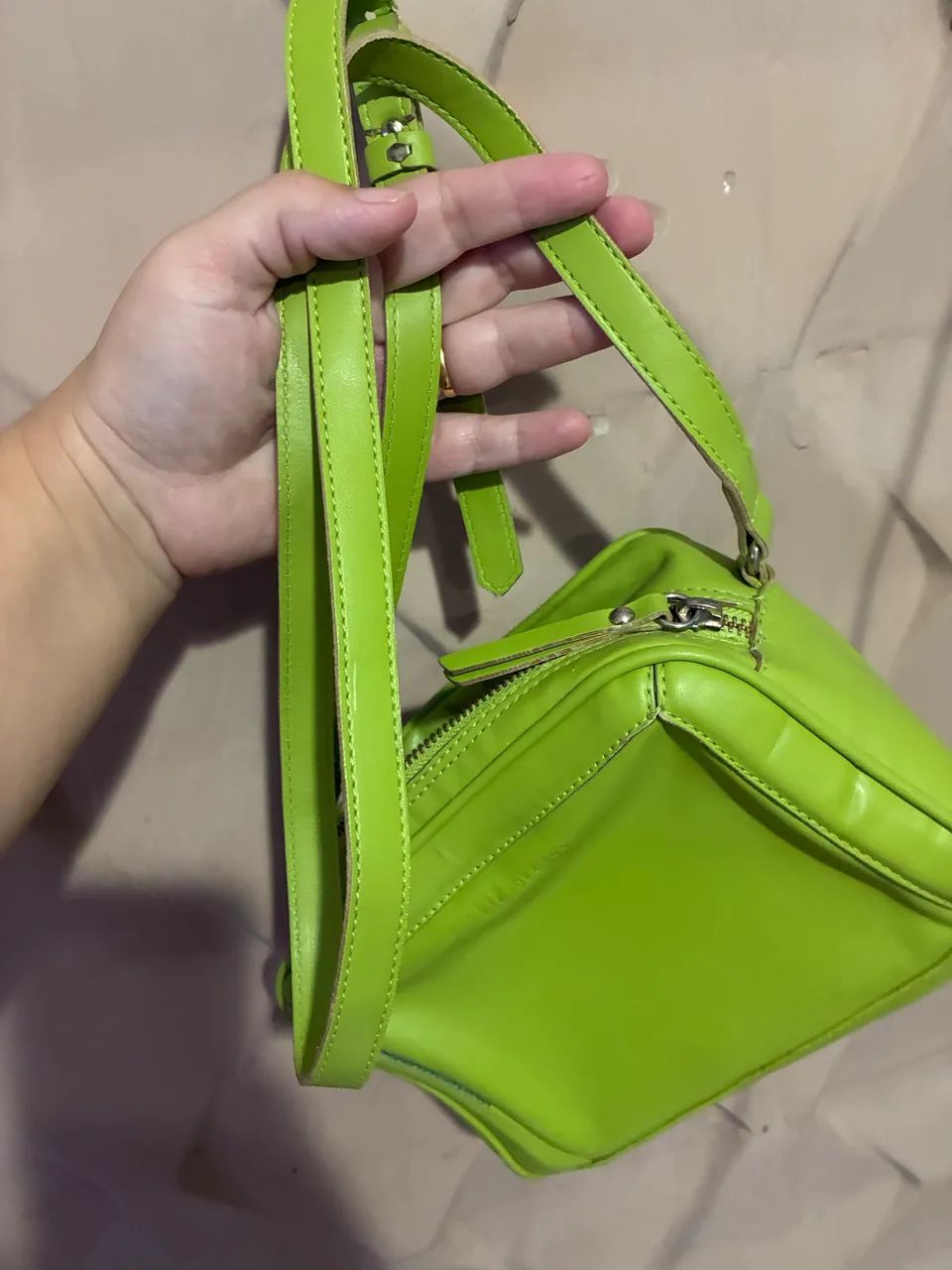 Vendo Bolsa Schütz  - Foto 4