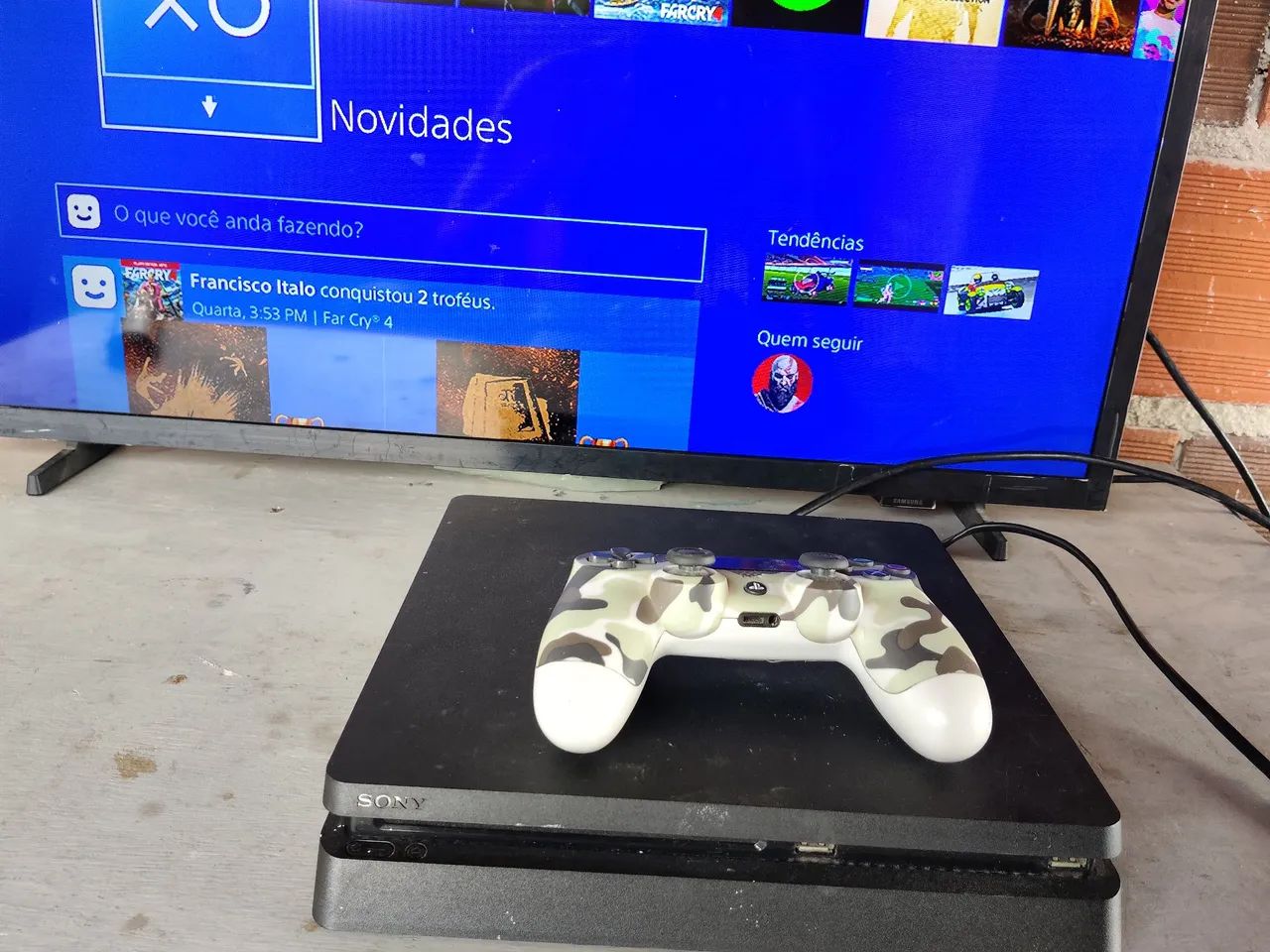 Playstation 4 Slim de 1 tera - Foto 3