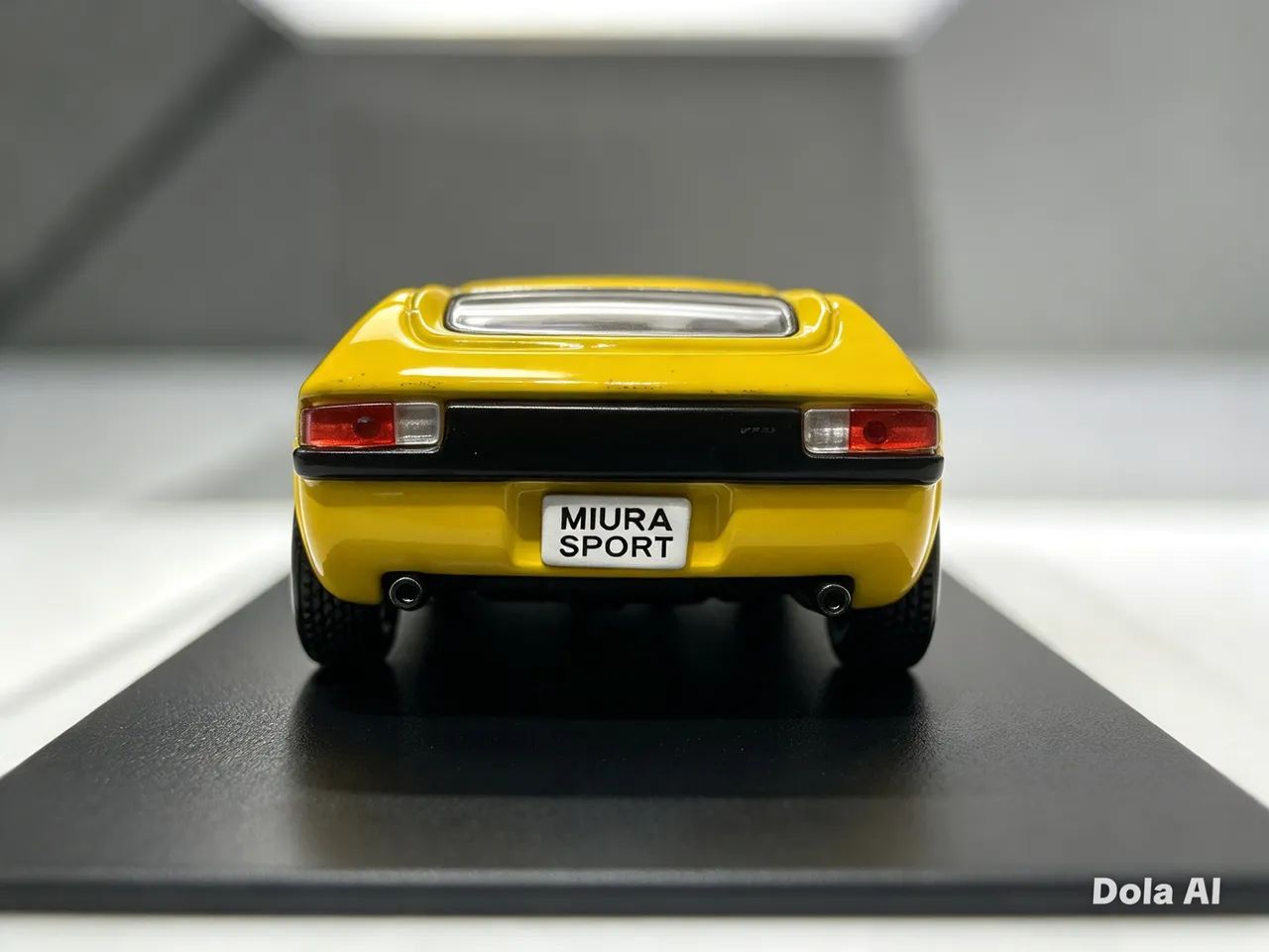 Miniatura Moura - Foto 5