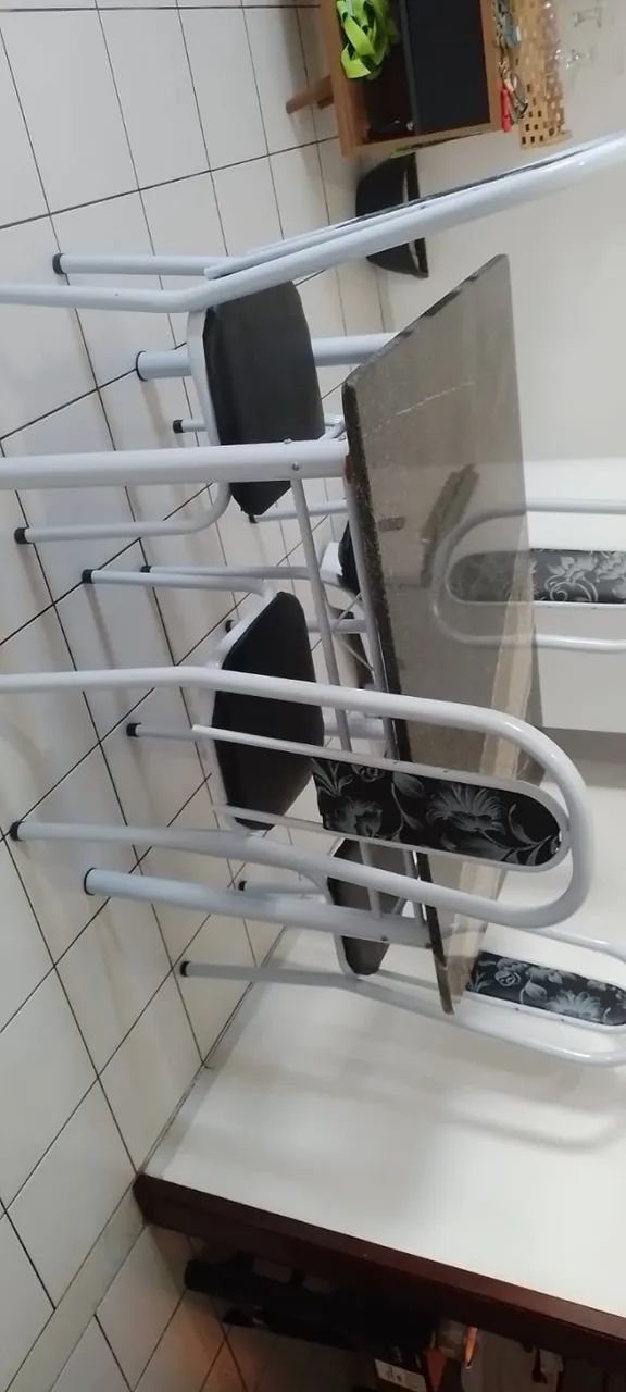 Mesa de jantar retangular (brinde 1 liquidificador novo). - Foto 2