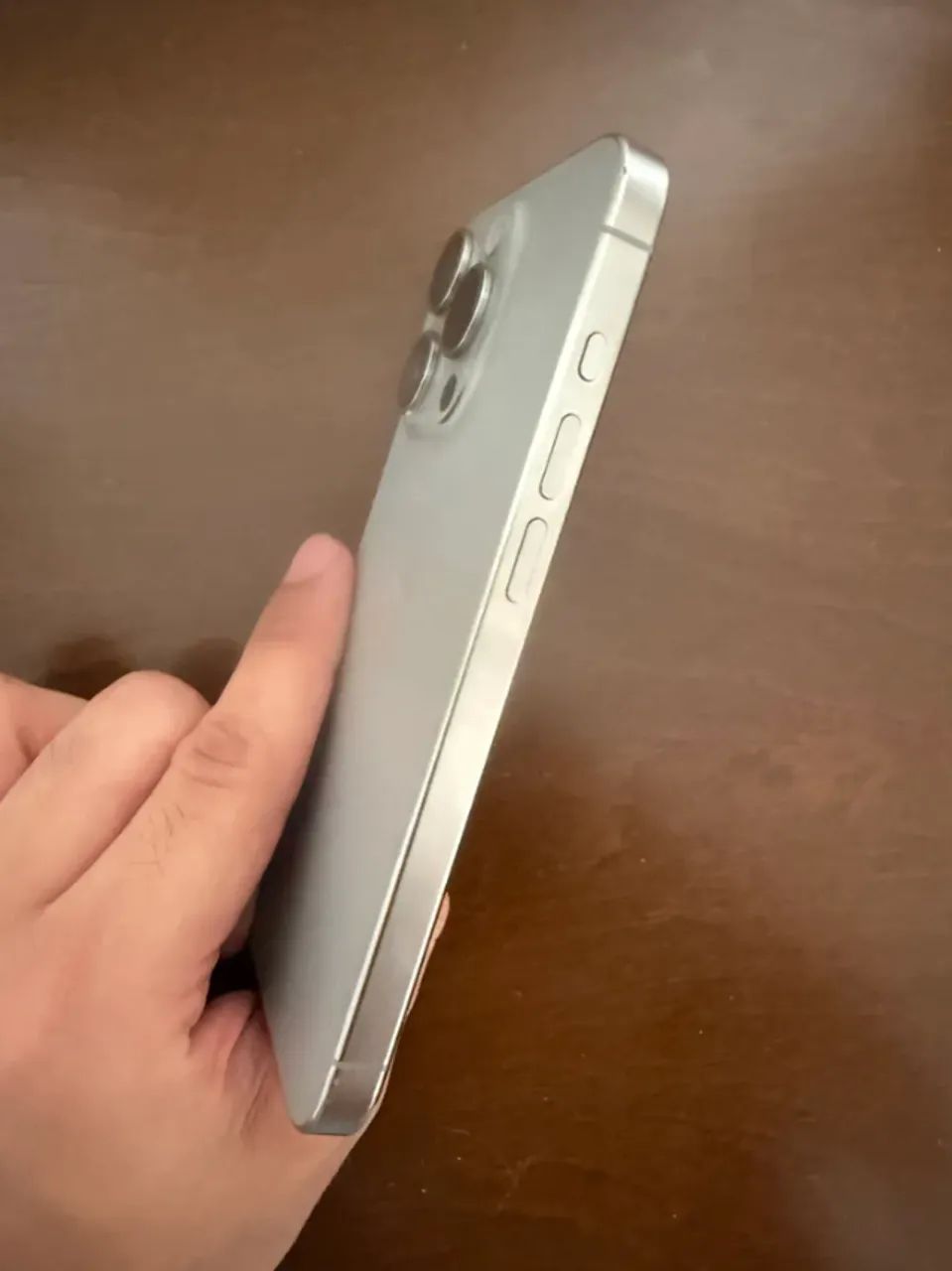 Iphone 15 Pro - Foto 3