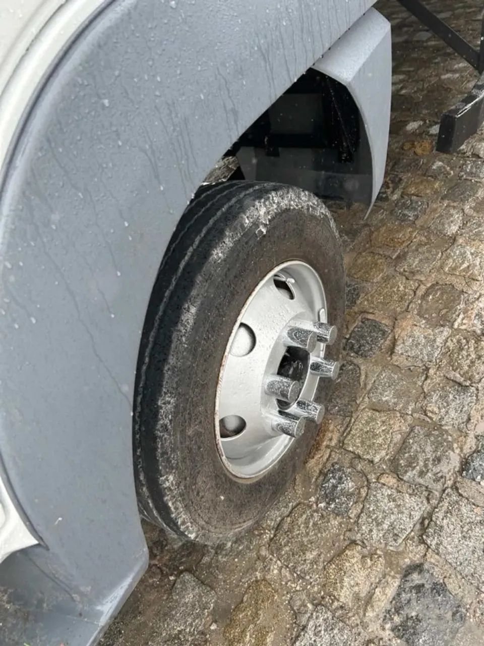 Vw 8.150 Plus Ano 2011 Com Carroceria  - Foto 5