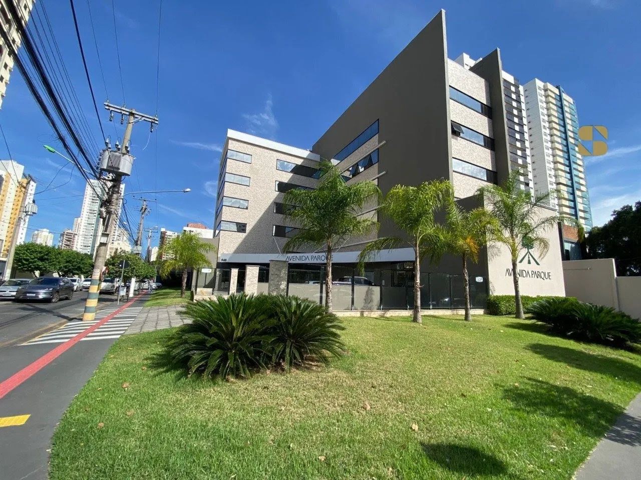 Sala Comercial para aluguel no Ed. Avenida do Parque