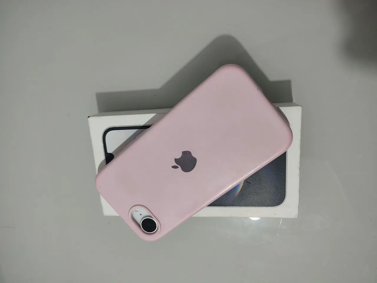 iPhone 16e  - Foto 5