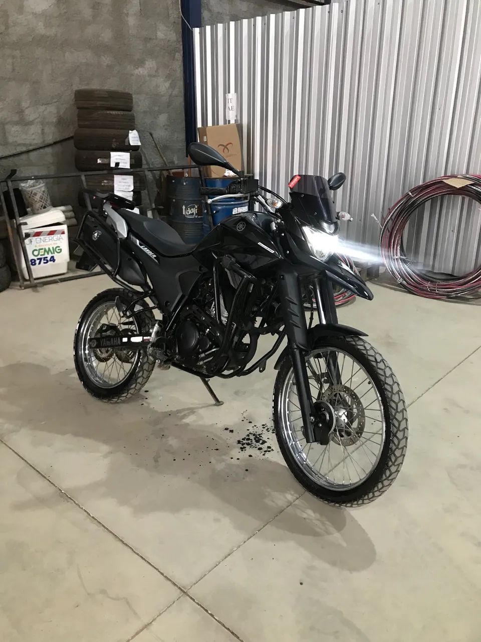 Lander 250 extremamente nova - Foto 2