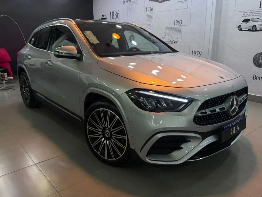 Mercedes-Benz Gla 200 200 LINE 1.3 16V TB AMG 2026
