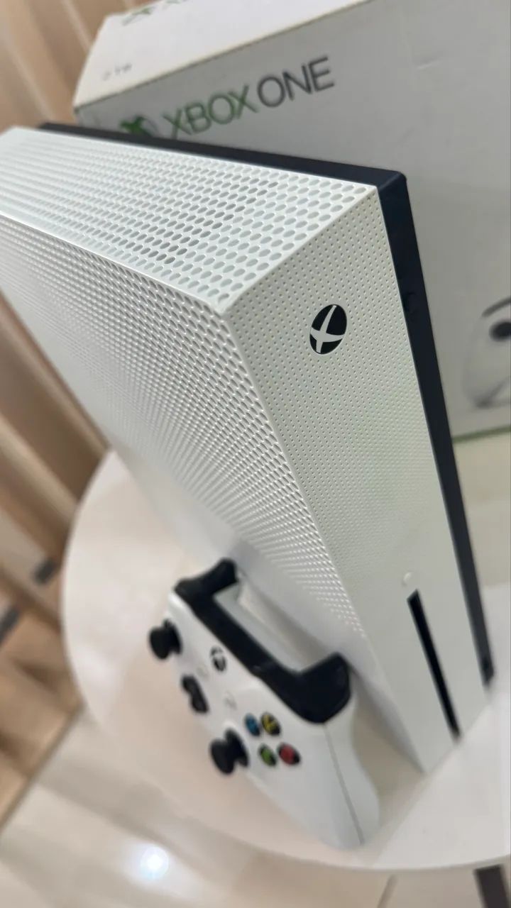 Xbox One S 1TB - Foto 5