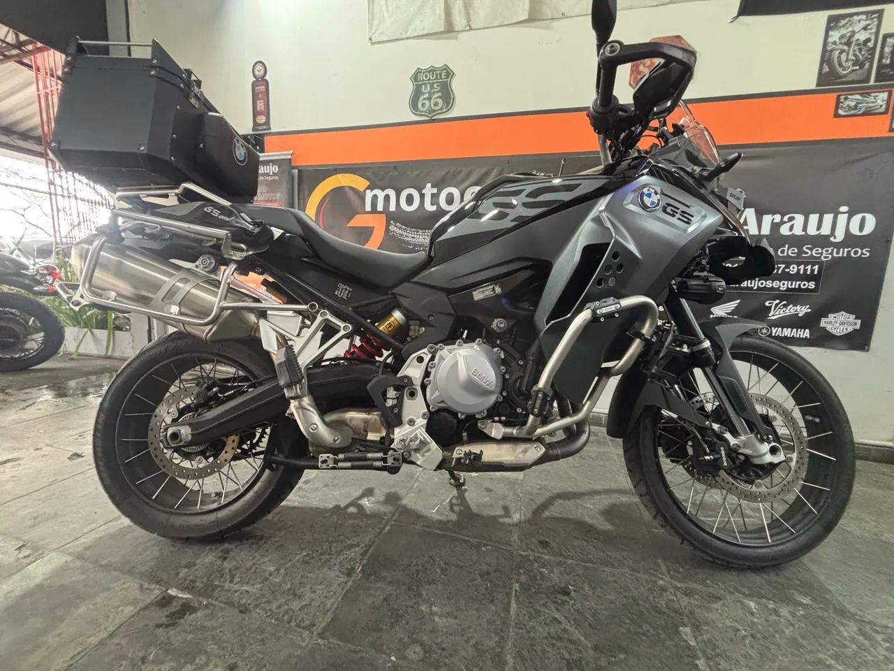 Linda BMW F 850 GS Triple Black