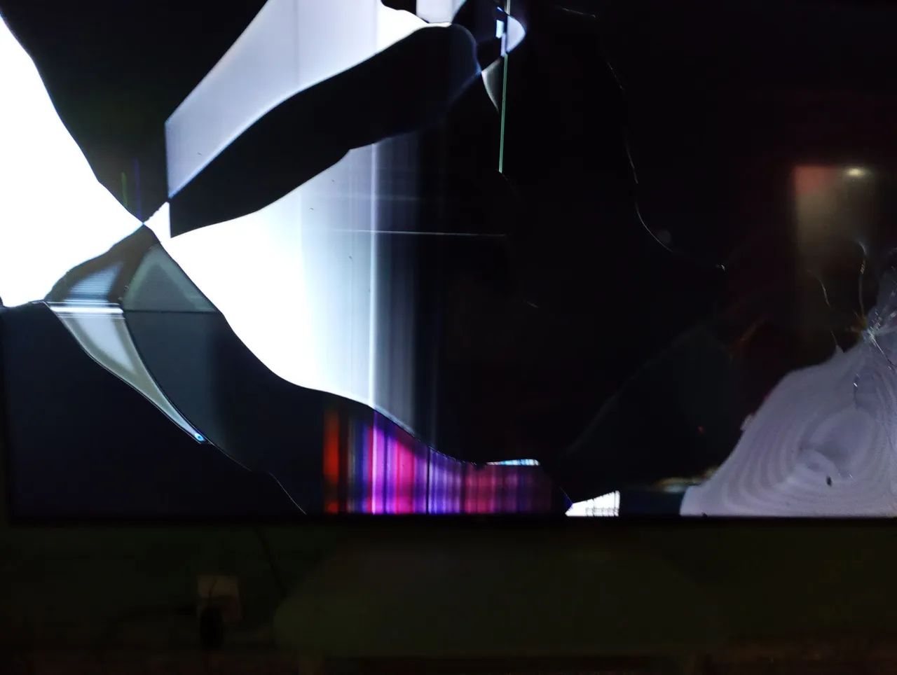 TV 