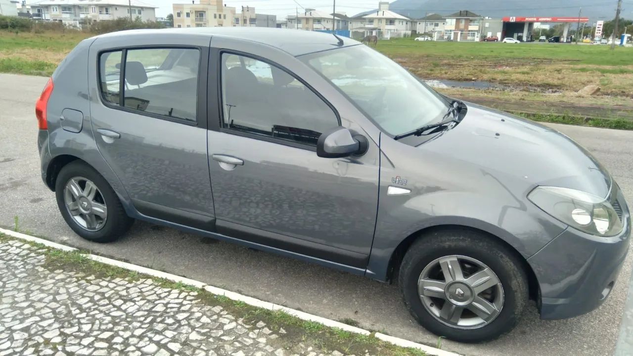Renault Sandero Expression Hi-flex 1.6 8V 5P 2010 - Foto 5