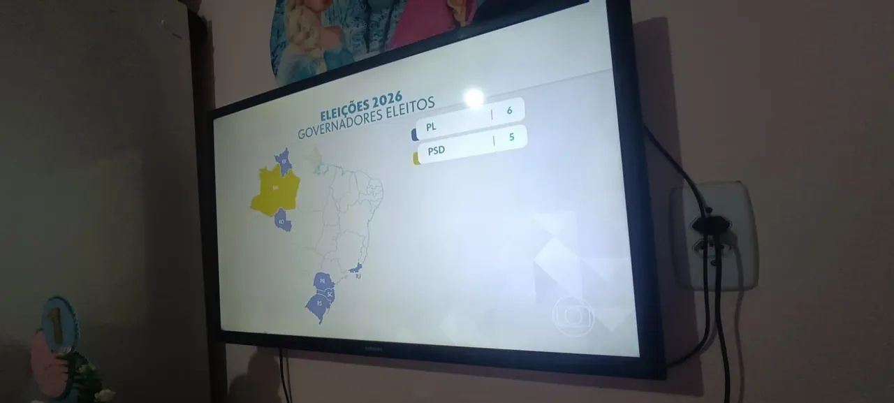 Vendo Tv Samgung 32 polegadas - Foto 3