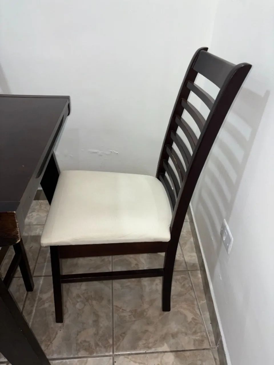 Mesa de jantar extensível (abre e fecha) - Foto 3