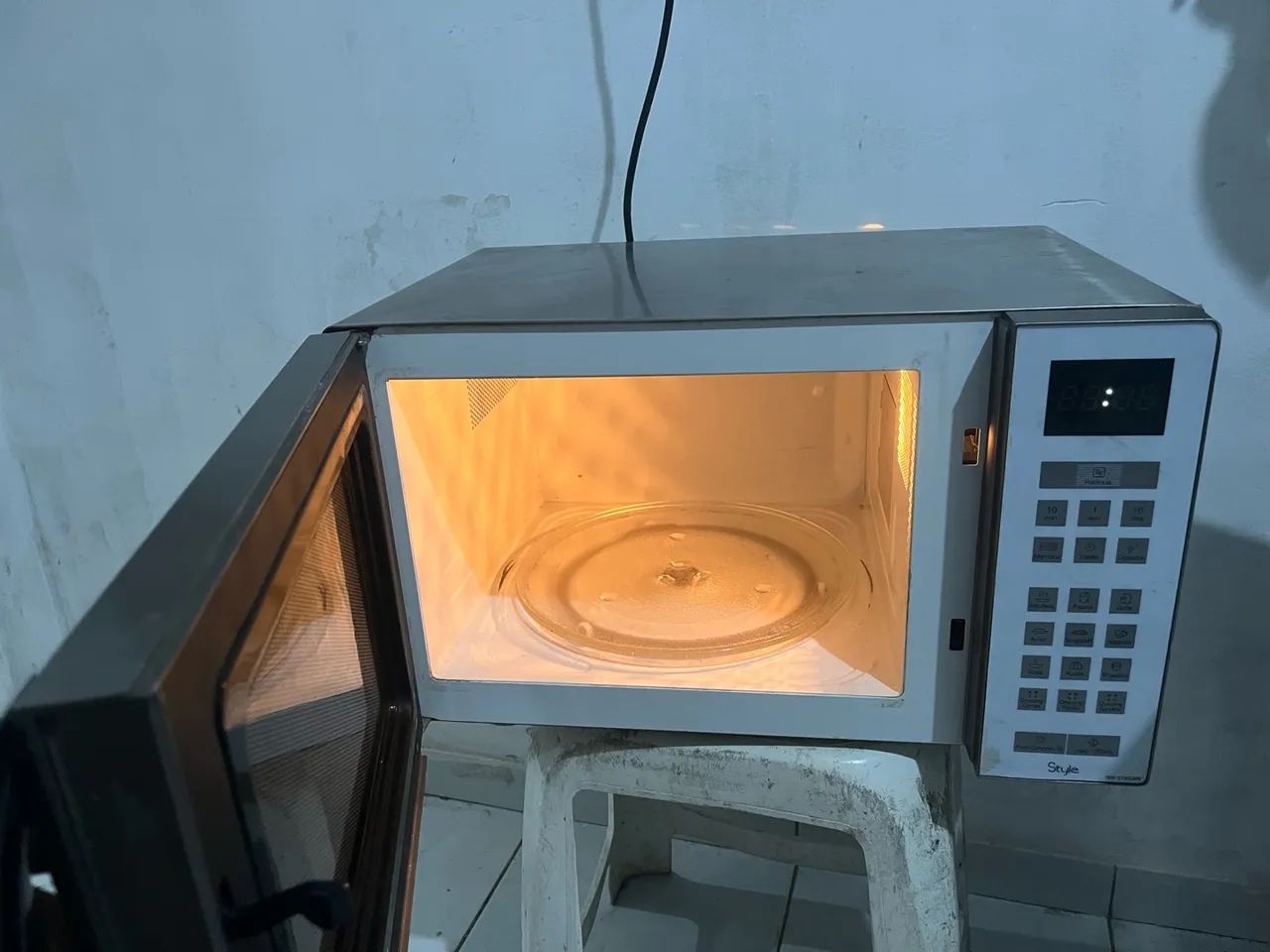 Microondas inox 31 litros  - Foto 2