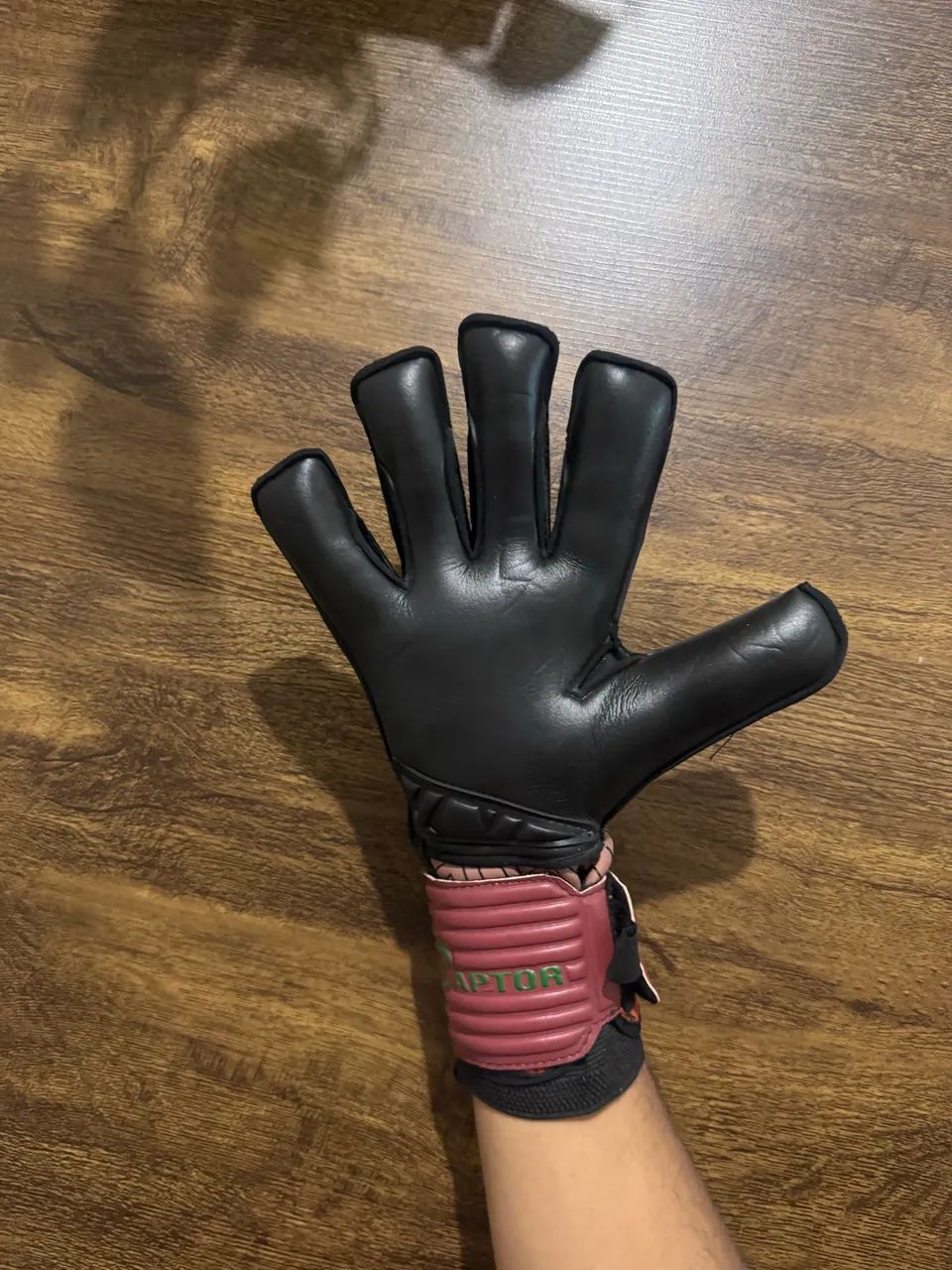 Luvas goleiro raptor element 