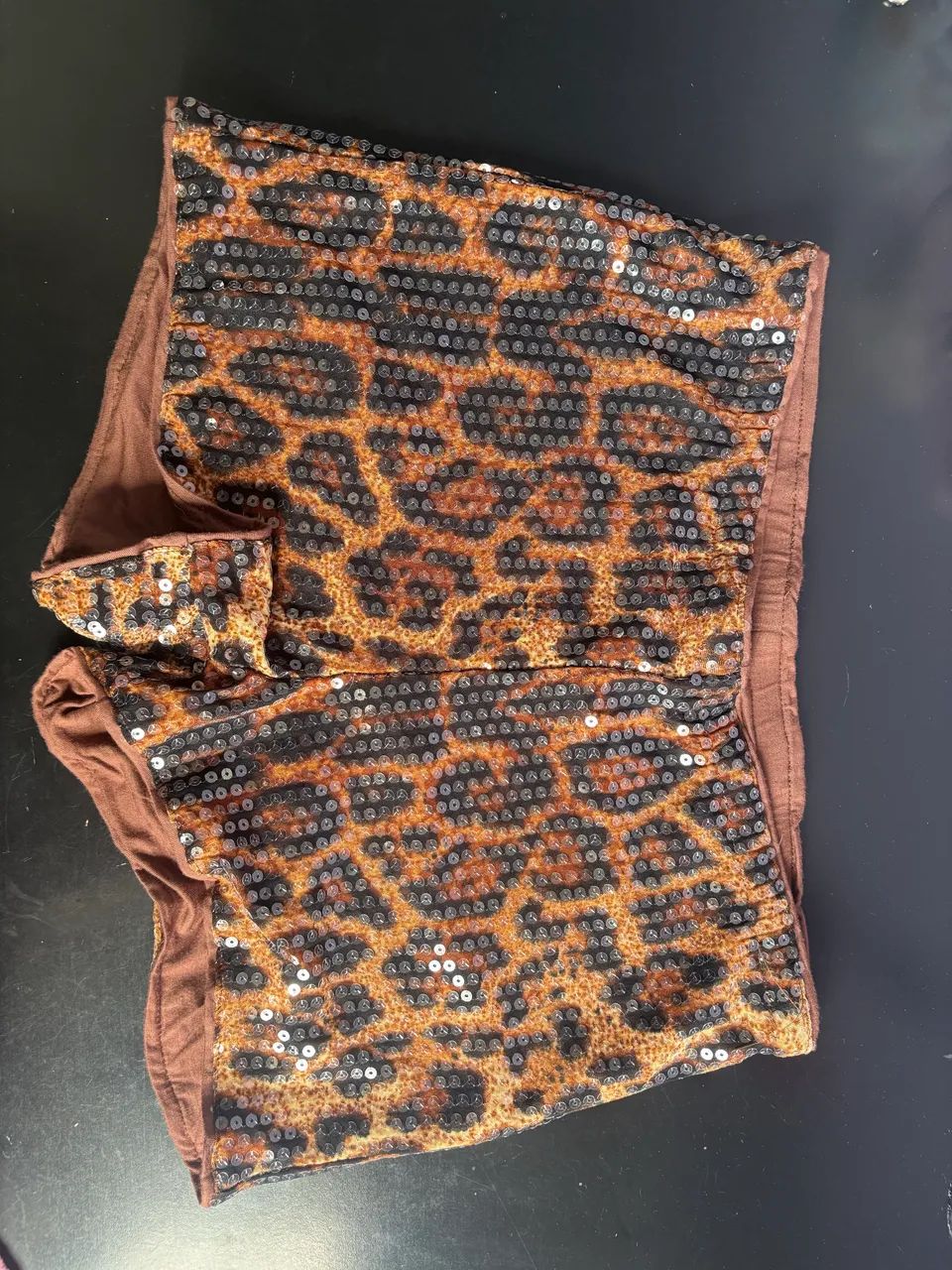 mini short animal print oncinha P