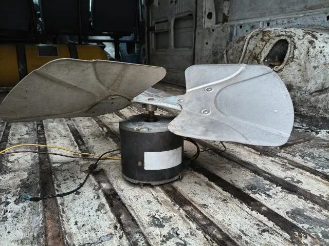 Motor do ventilador e hélice piso teto 