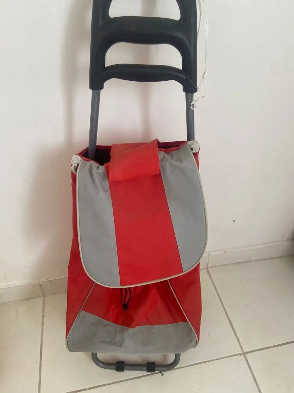  CARRINHO DE FEIRA COM RODAS
