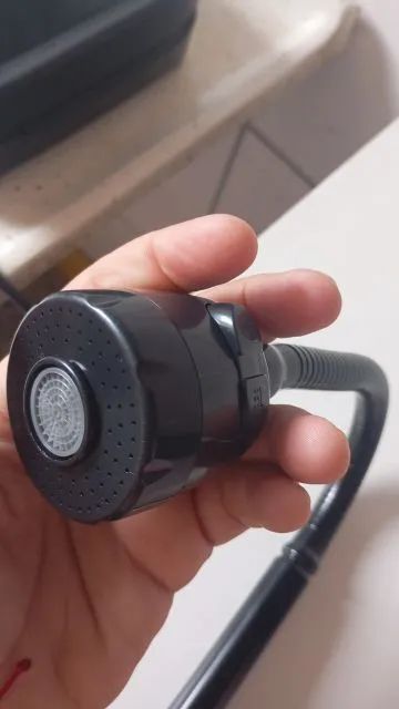 Torneira gourmet com 2 tipos de jato  - Foto 2