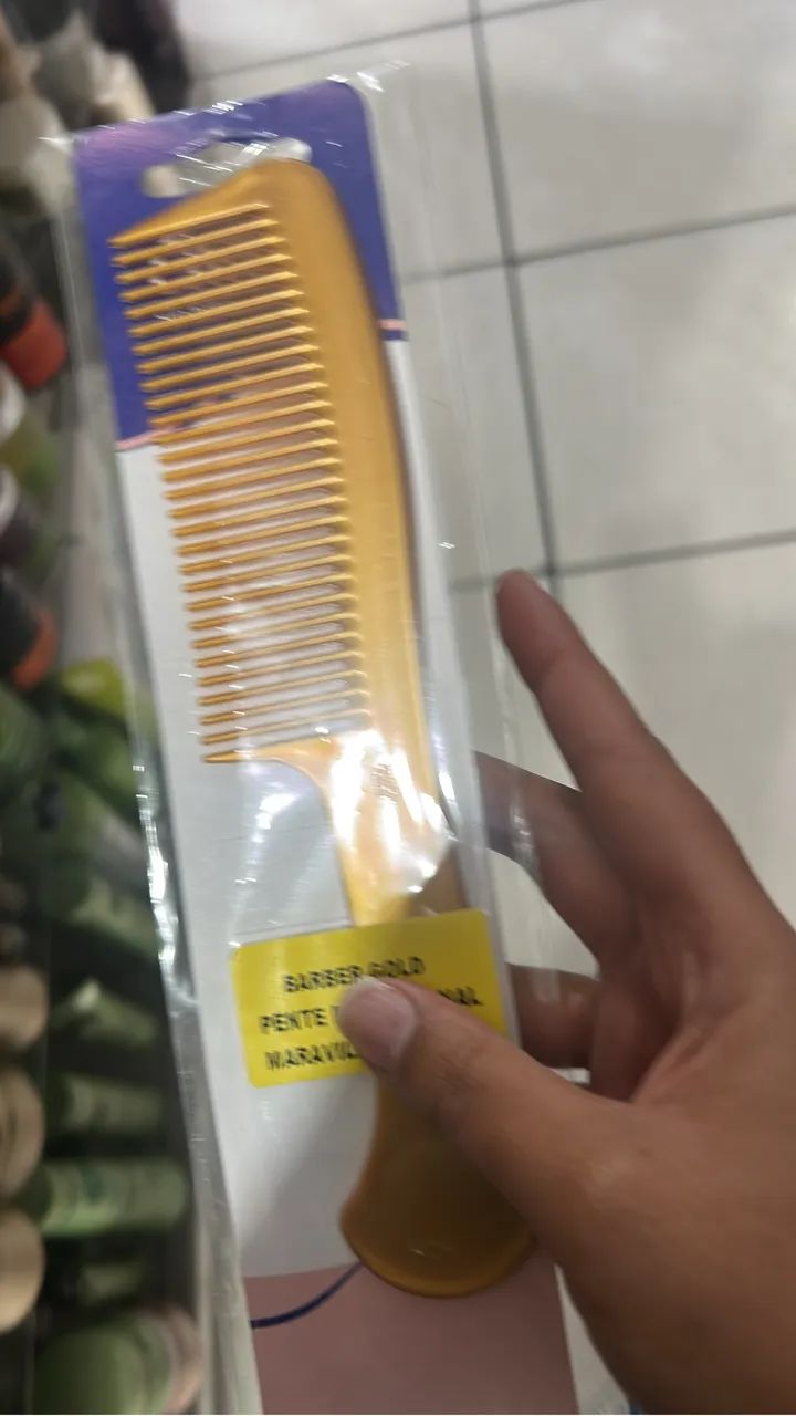 Vendo cabides com pegador e sem  - Foto 2