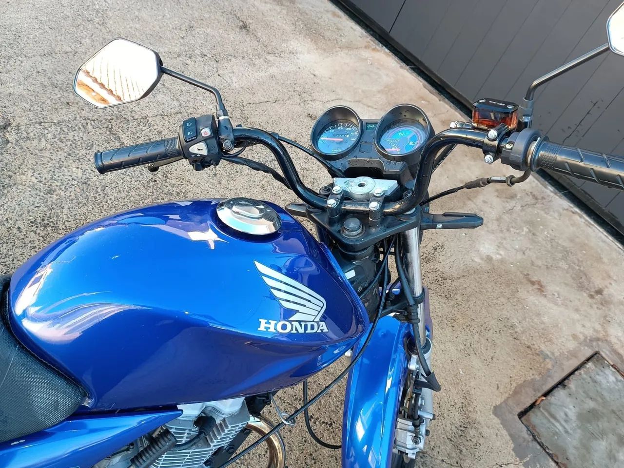 CG 150 - Foto 5