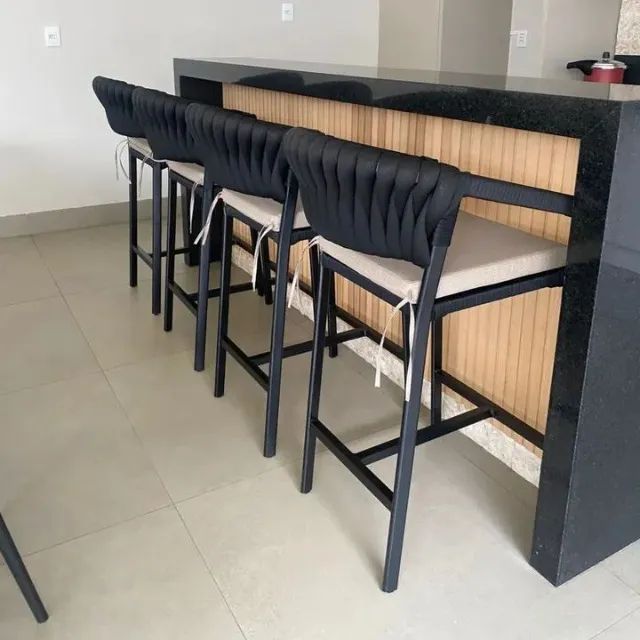 Banqueta em tricô náutico 