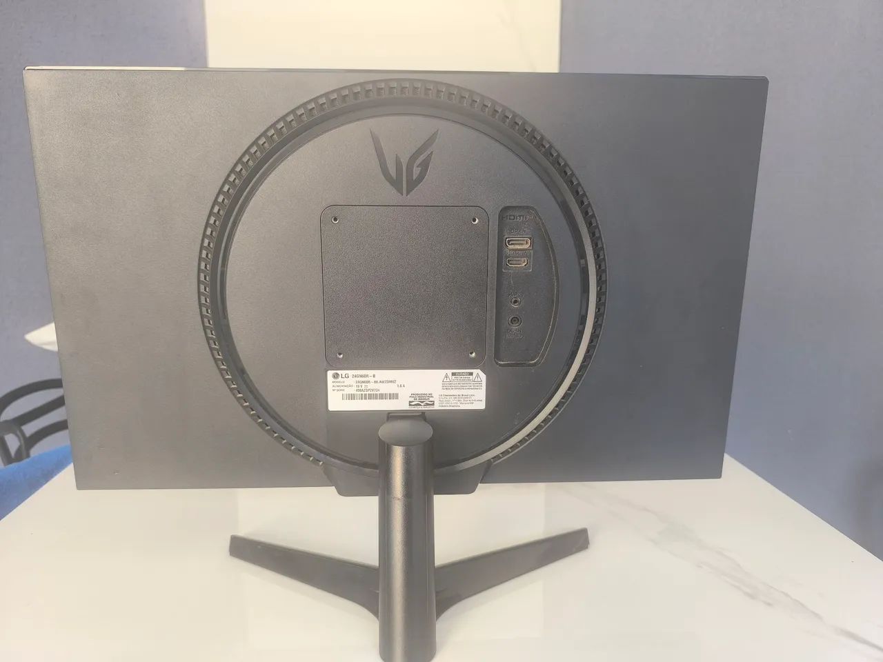 monitor lg ultragear 24p - Foto 3