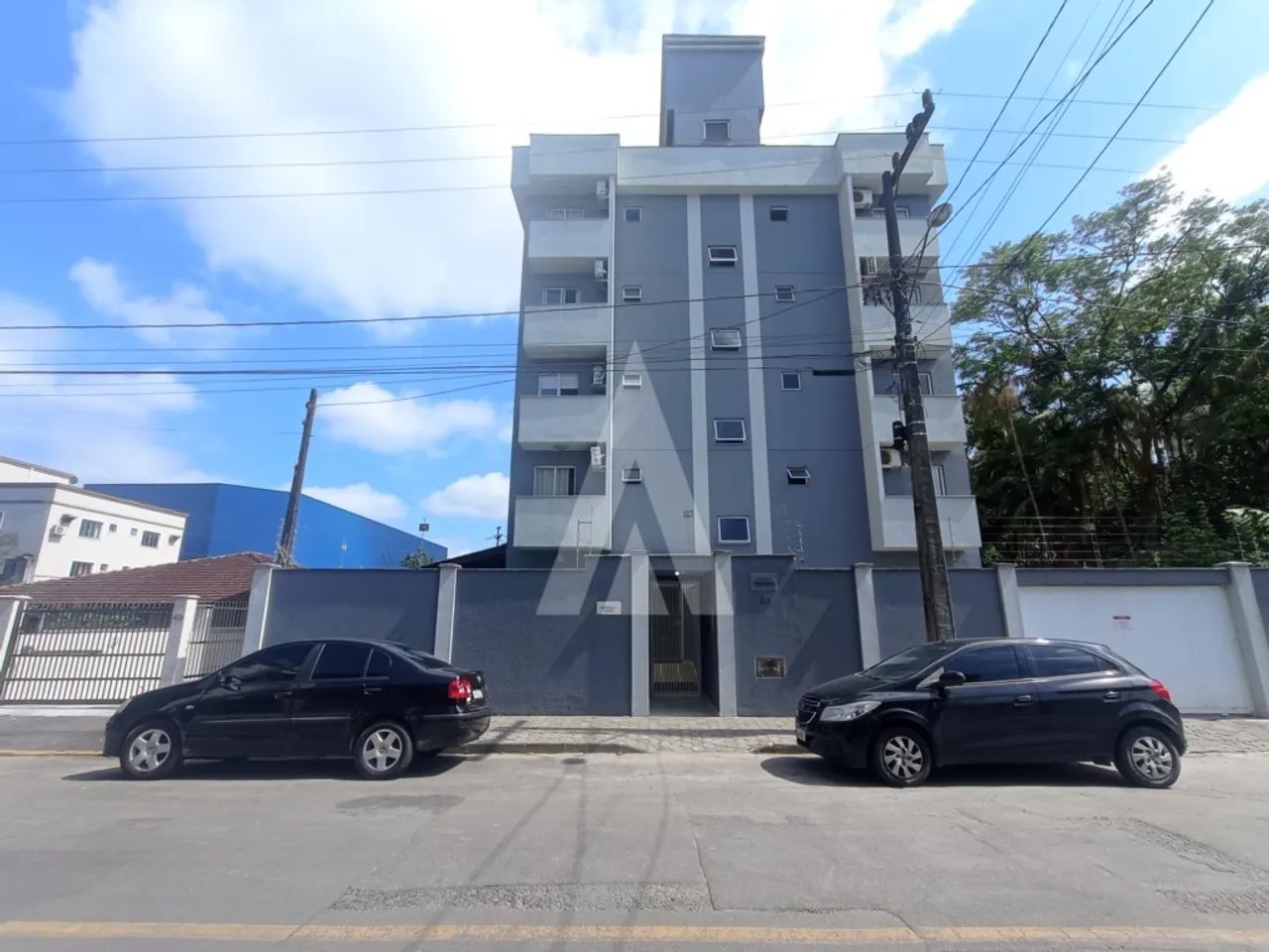 Apartamento com 3 quartos, suíte e 2 vagas no Costa e Silva
