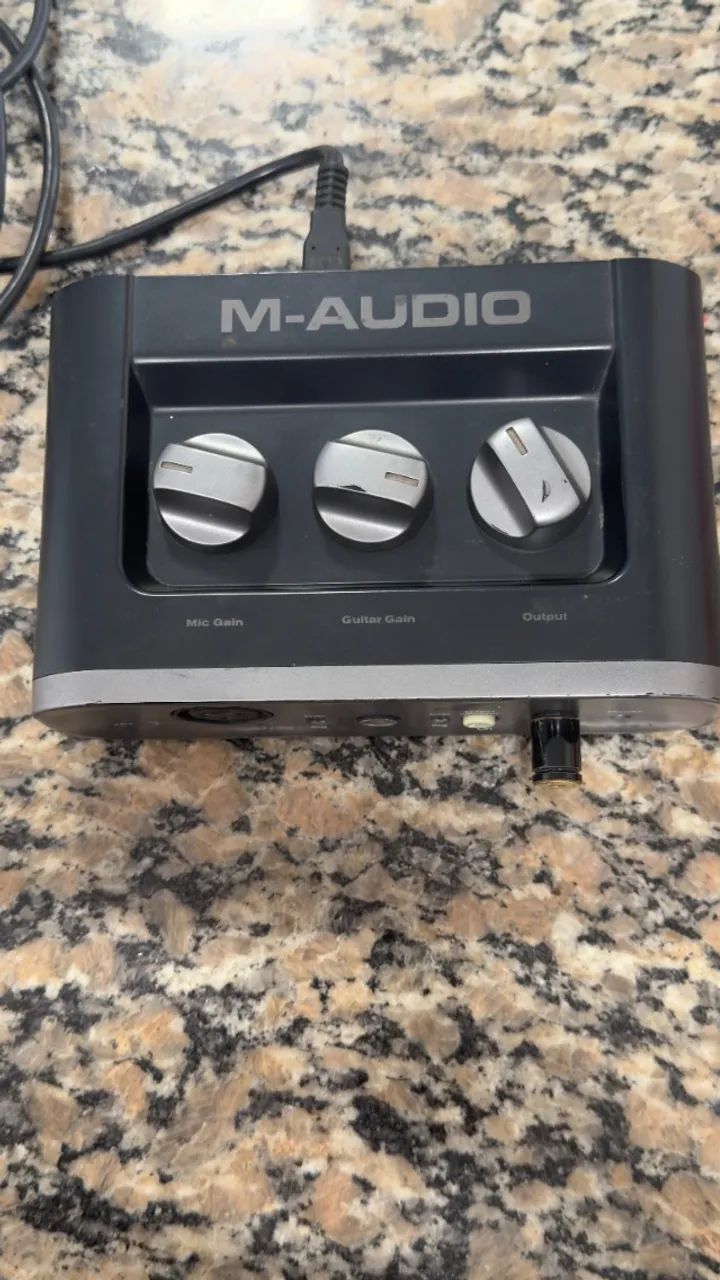 Interface De Áudio M-audio Fast Track - Foto 4