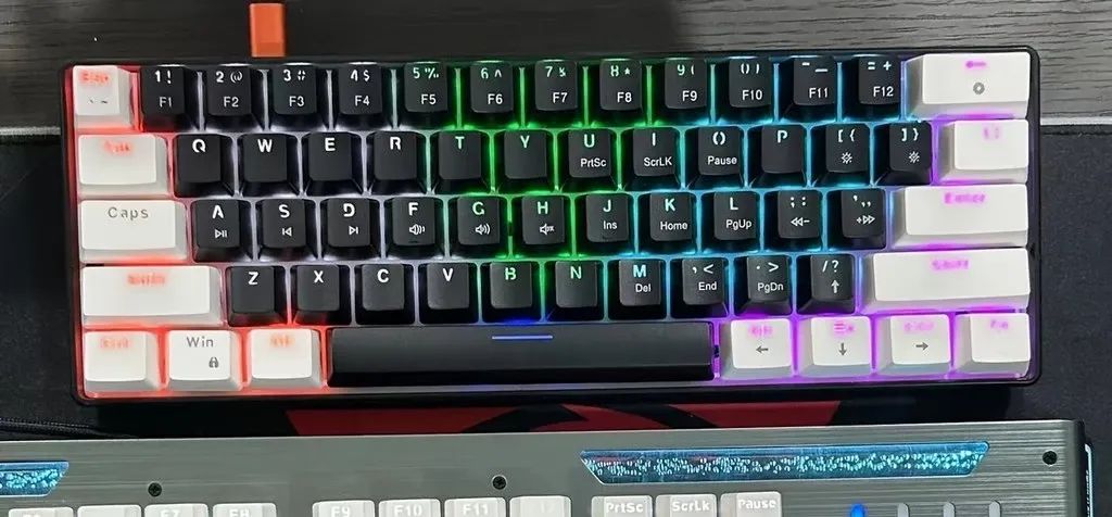 Teclas PBT minimalista (preto e branco) - Foto 3