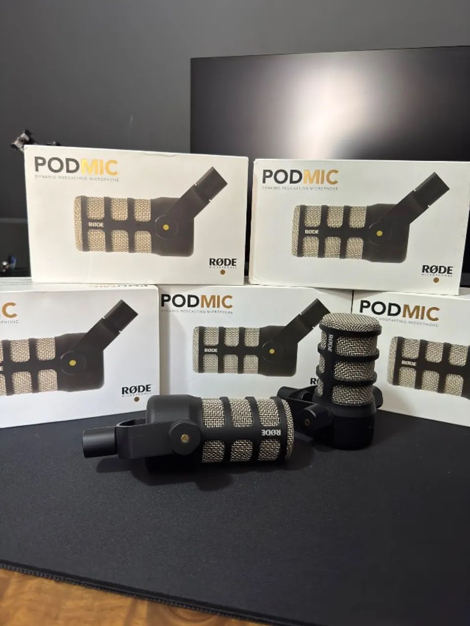 Kit Microfone Rode Podmic (5x) - Foto 3