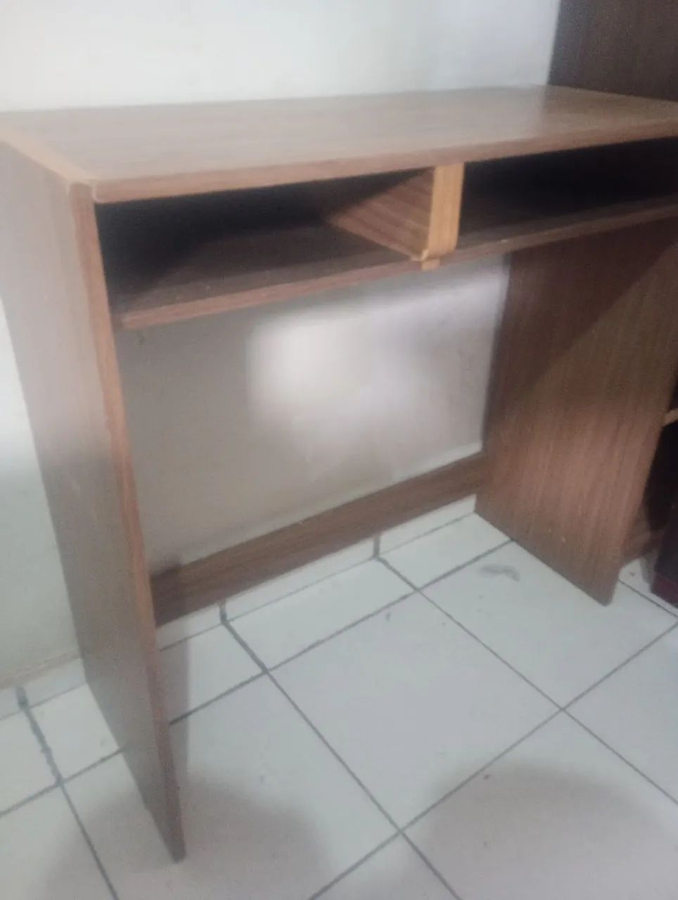 Escrivaninha / mesa de estudo  - Foto 3