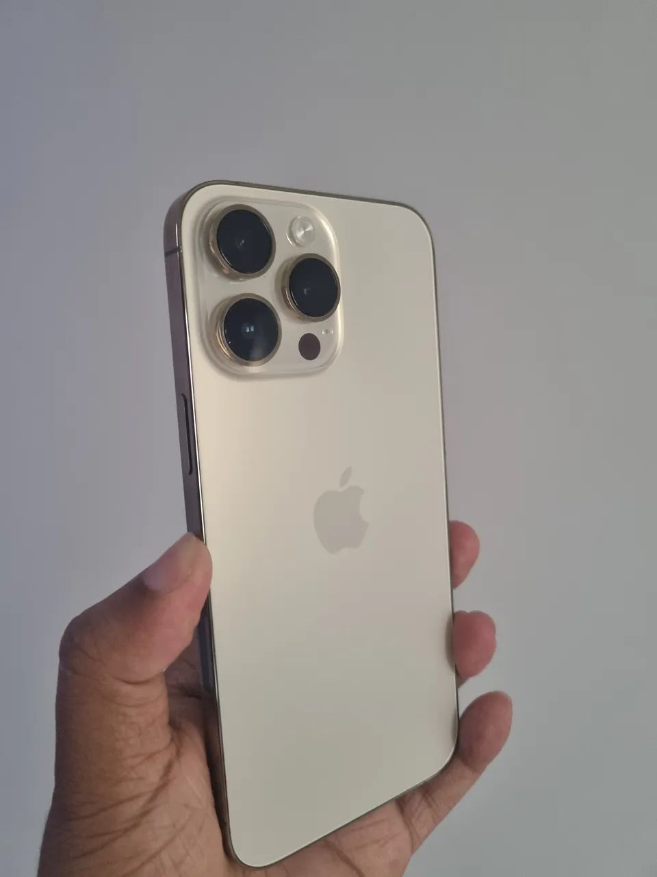 iPhone 14 Pro Max 256 Gold  - Foto 3