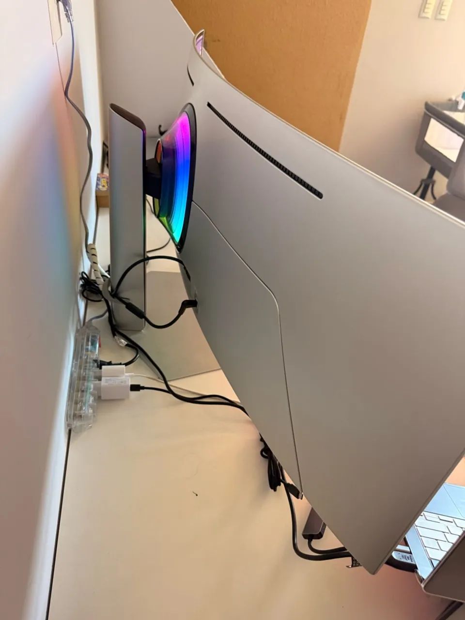 Monitor Samsung Odyssey OLED G9 49? DQHD - Foto 2