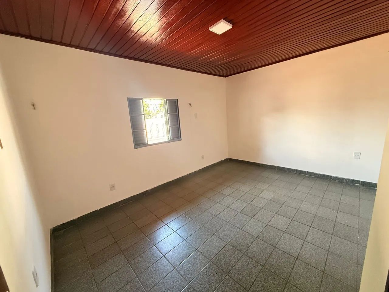 Casa na 02 de junho  - Foto 4